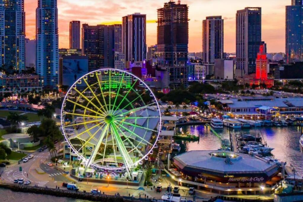 Miami Sunset City View ภายนอก รูปภาพ